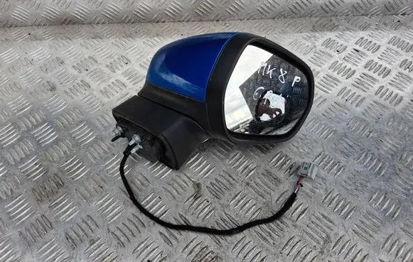 Front door electric wing mirror