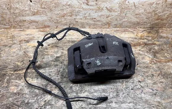 BMW 7 F01 F02 F03 F04 Front brake caliper