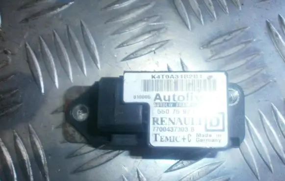 Renault Scenic I Airbag deployment crash/impact sensor 7700437301a