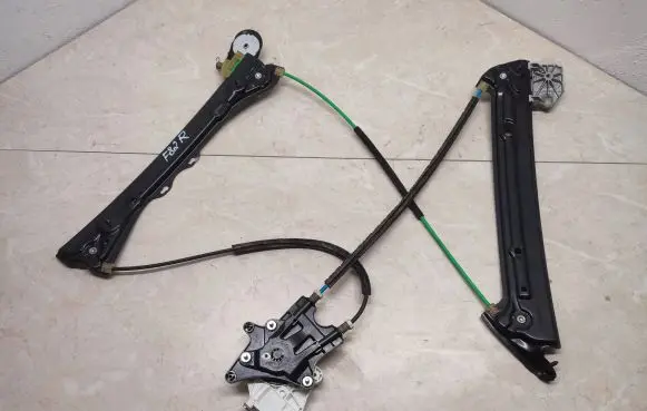 BMW M4 F82 F83 Front door electric window regulator 51337352748