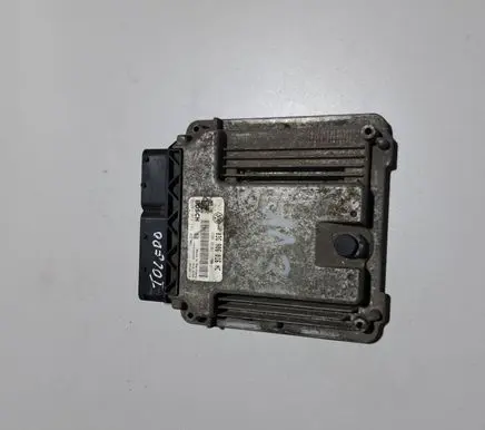 Seat Toledo III (5P) Engine control unit/module ECU 03G906016HC 0281012289 1039S08208