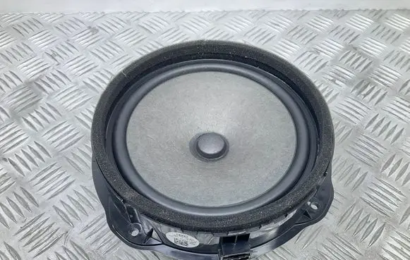 Audi A3 S3 8V Front door speaker 8V0035415C
