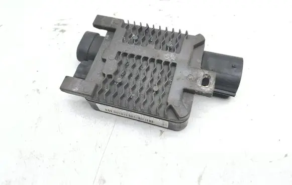 Volvo S60 Coolant fan relay 940009301