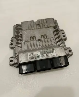 Peugeot 5008 Engine control unit/module 9676761080 S180075002