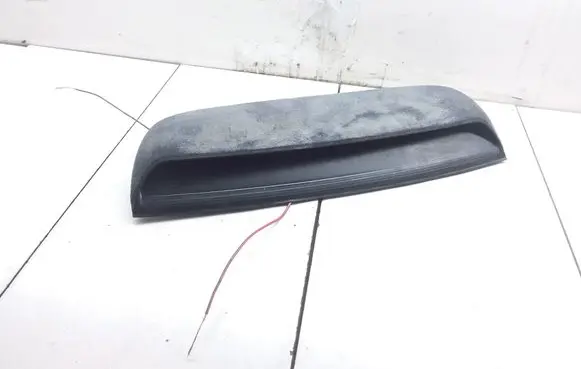 Volkswagen PASSAT B5 Third/center stoplight 3B5945121 3B945135A
