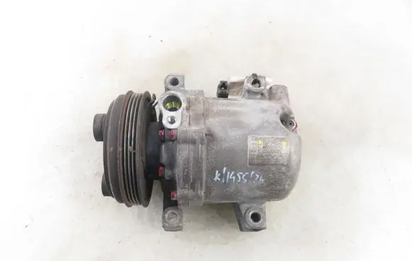 Subaru Impreza II Air conditioning (A/C) compressor (pump) 73111FE040