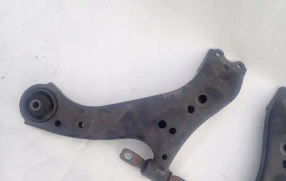 Toyota RAV 4 (XA50) Front lower control arm/wishbone