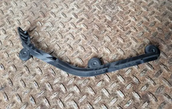 BMW 4 F36 Gran coupe Engine compartment rubber 7402081