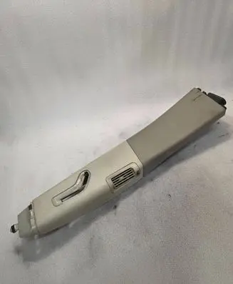 Volvo XC70 (B) pillar trim (top) 