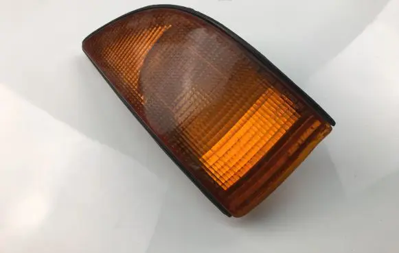 Mitsubishi Colt Front fender indicator light 0455702L