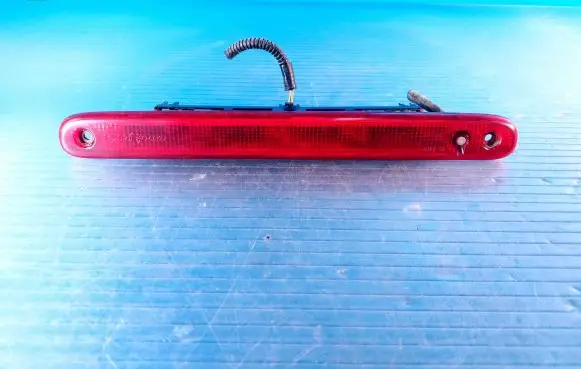 Citroen C1 Third/center stoplight 04017 3834