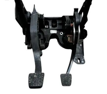 Opel Astra K Pedal assembly 39094151 GM151M E161215082551