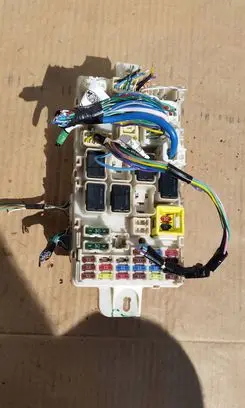 Mitsubishi Space Star Fuse module 8637A998
