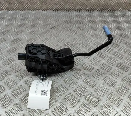 Lexus ES 250 - 300 - 330 Accelerator throttle pedal 7811033171 2701001430