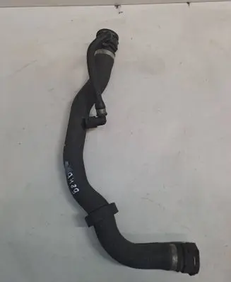 BMW X3 E83 Engine coolant pipe/hose 