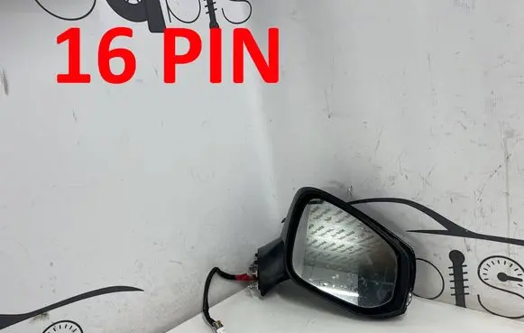 Toyota RAV 4 (XA50) Front door electric wing mirror E4045428