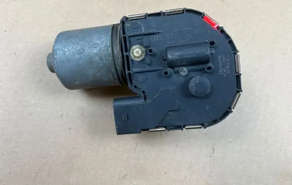 Audi A6 S6 C6 4F Wiper motor 4F1955119C
