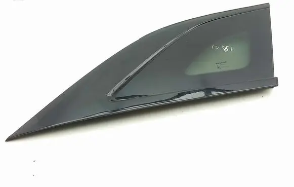 Renault Austral Rear side window 43R011667