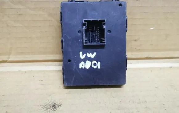 Volkswagen Golf VII Other control units/modules 3Q0959435L