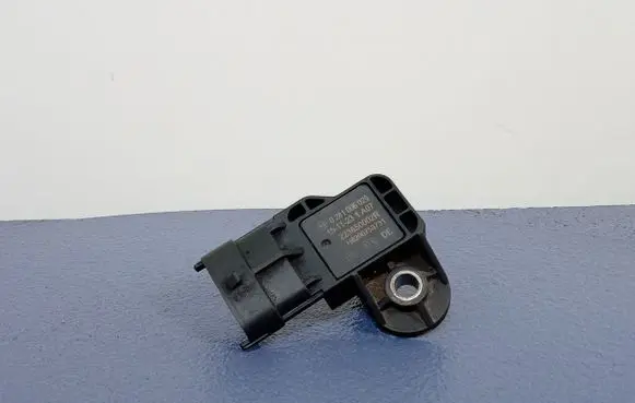 Renault Megane IV Turbo air boost pressure sensor 223650002R