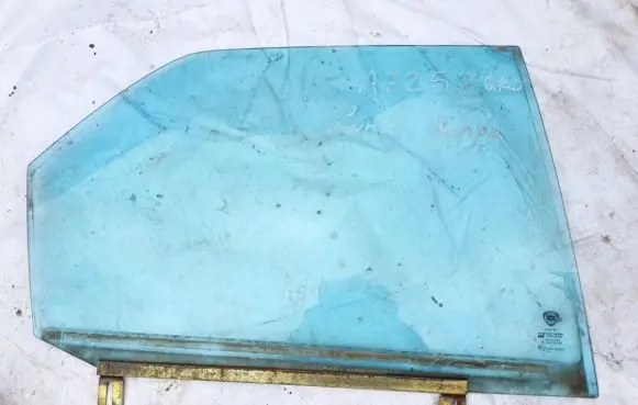 Lancia Kappa Rear door window glass