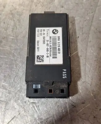BMW 3 F30 F35 F31 Seat heating relay 9216468 00472865 2840078406300
