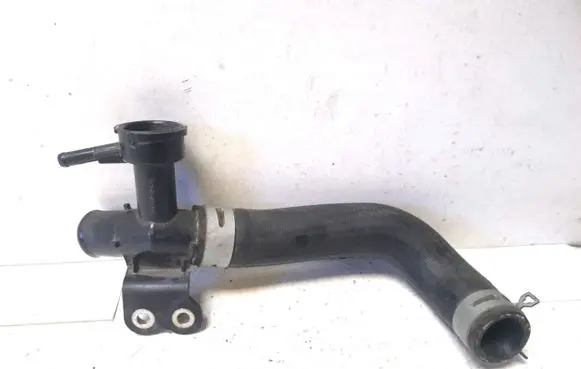Toyota Yaris Engine coolant pipe/hose