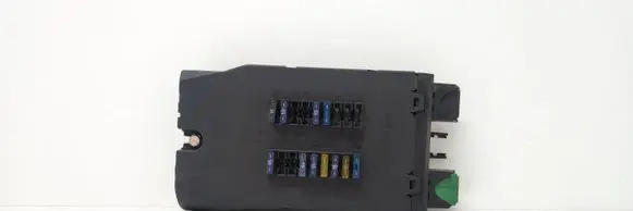Mercedes-Benz Vito Viano W638 Fuse module 0005400650 08501002