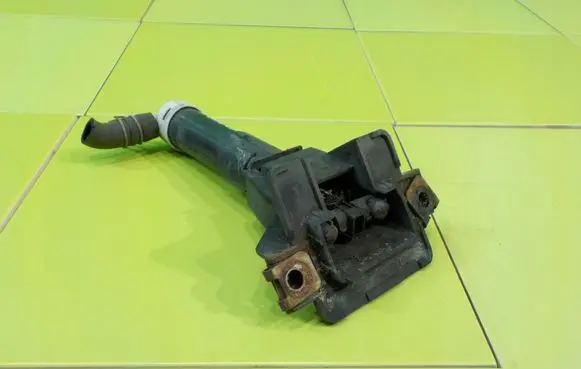 Honda CR-V Headlight washer pump PRZOD XP279