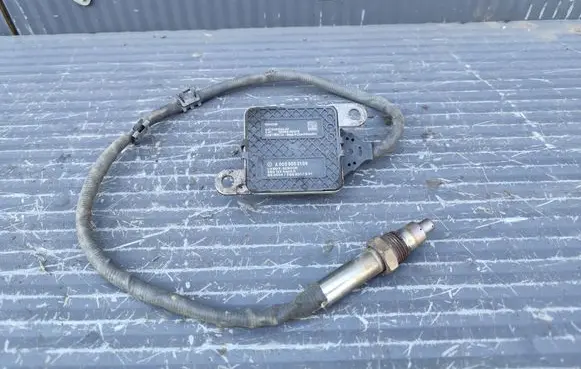 Mercedes-Benz A W177 Lambda probe sensor A0009053109