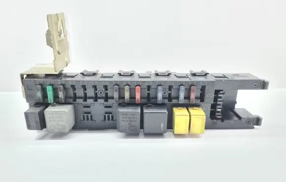 Mercedes-Benz C W203 Comfort/convenience module 2035451801 5DK00848640