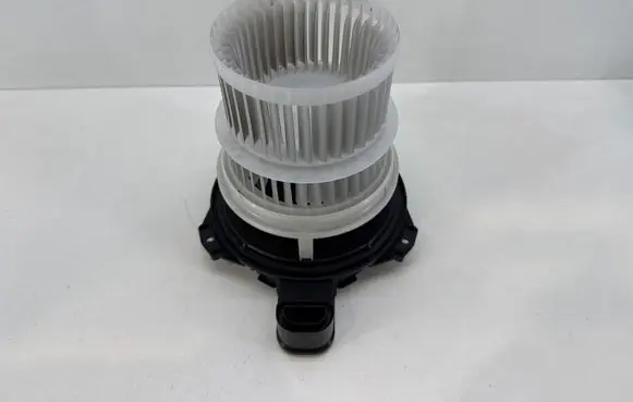 Mazda MX-30 Heater fan/blower 8061T2