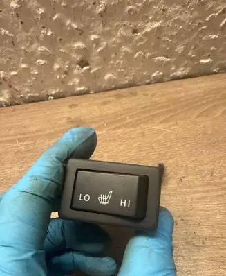 Mazda 6 Seat heating switch GS1D66420 12012010 03101410