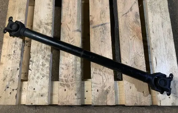 BMW X3 E83 Front prop shaft 7526677 L718MM