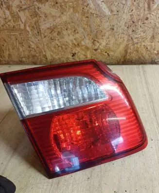 Mazda 626 Tailgate rear/tail lights 13261922