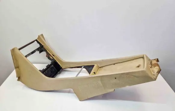 Mercedes-Benz SLC C107 Other center console (tunnel) element 1076801650 A1076801650