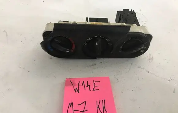 Mercedes-Benz A W168 Central console control unit 1212123