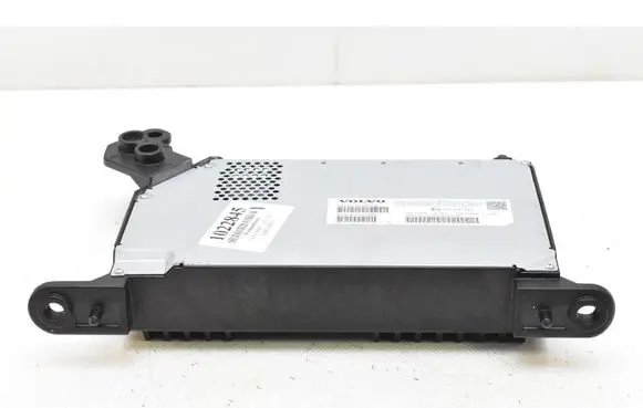 Volvo S90, V90 Sound amplifier 31489094