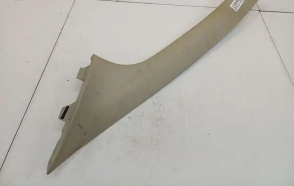 Nissan Note (E11) (C) pillar trim 769129U000