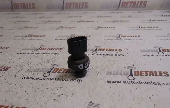 Toyota Corolla Verso AR10 Air conditioning (A/C) pressure sensor 4990007141