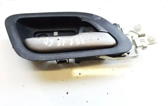 Honda FR-V Rear door interior handle