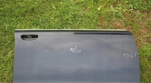 Audi A6 S6 C6 4F Front door