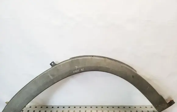Iveco Daily 35 - 40.10 Fender trim (molding) 3802037