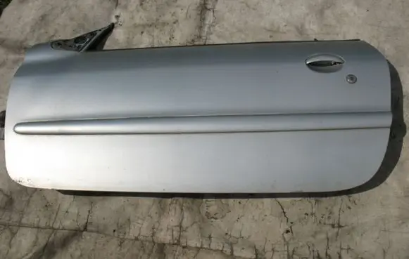 Peugeot 206 CC Front door