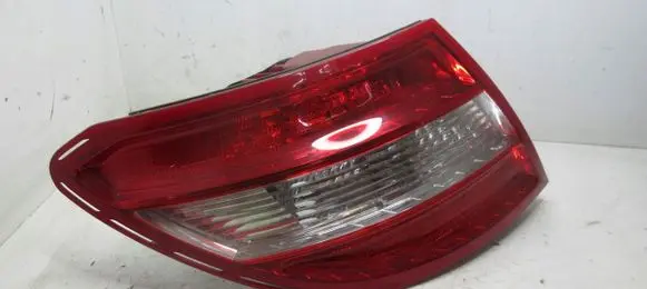 Mercedes-Benz C W204 Rear/tail lights 2048200164L