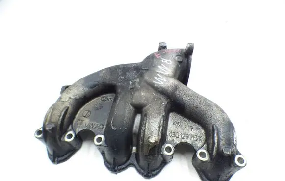 Volkswagen PASSAT B6 Intake manifold 03G129713K