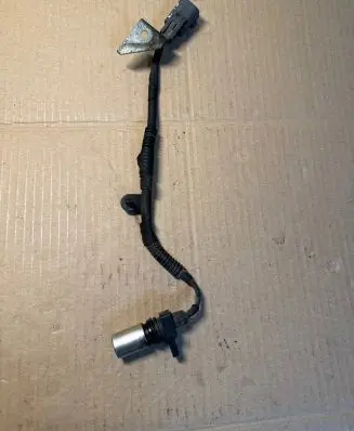 Toyota Verso Crankshaft position sensor 9091905069 0296001471