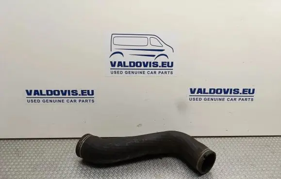 Iveco Daily 6th gen Intercooler hose/pipe 5801312769 129915R0
