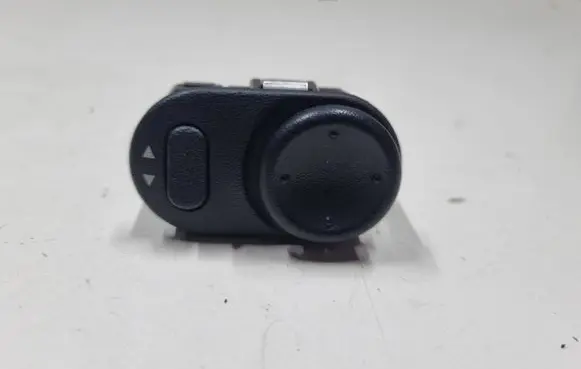 Opel Vectra C Wing mirror switch 09226861 1824T