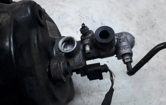 Master brake cylinder